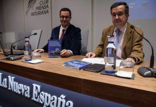 Miguel Dongil presenta libro en el Club de Prensa de la Nueva España de Oviedo