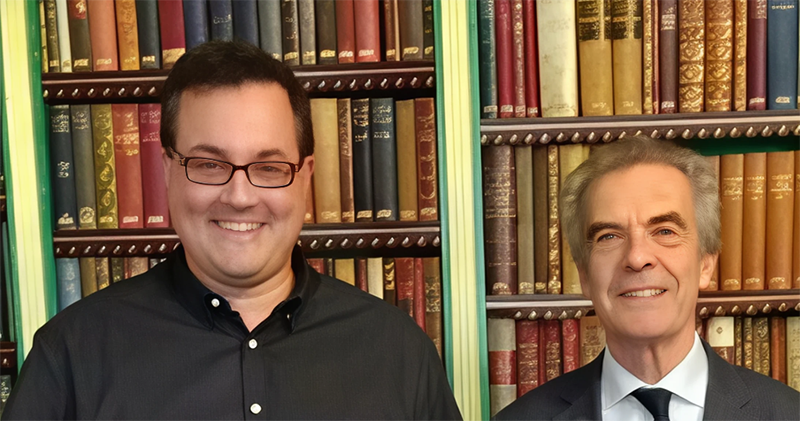 Miguel Dongil en el Archivo de la Casa Ducal de Alba